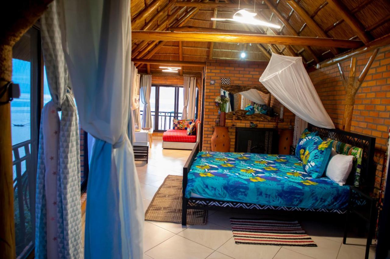 Hakuna Matata Lodge Гісеньї Екстер'єр фото